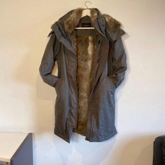 Aritzia Babaton Oskar Mid-length Goose-down Parka Jacket - Picture 6 of 9